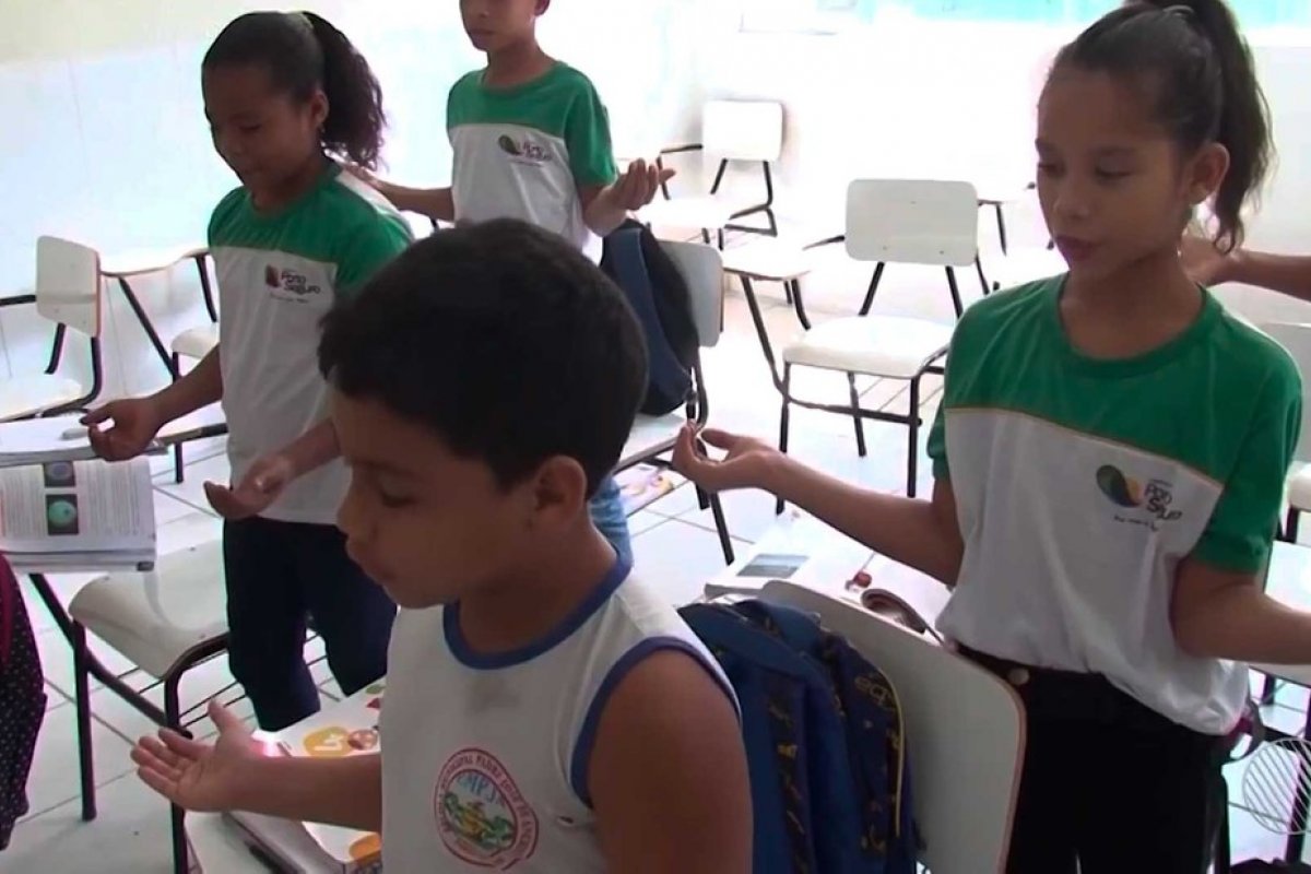 Aulas da rede municipal de ensino serão retomadas de forma remota em Porto Seguro