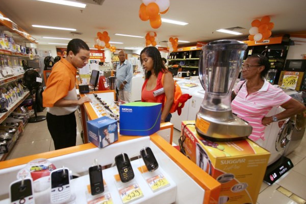 Fecomércio-BA orienta pela abertura do varejo em Salvador na época do Carnaval