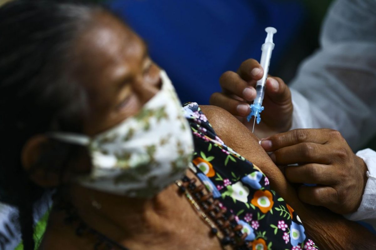 Covid-19: Bahia atinge marca de 254 mil vacinados