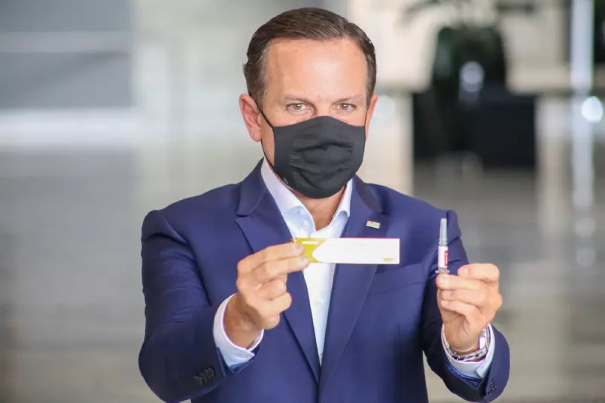 Doria afirma que Brasil vai comprar mais 20 milhões de doses da CoronaVac