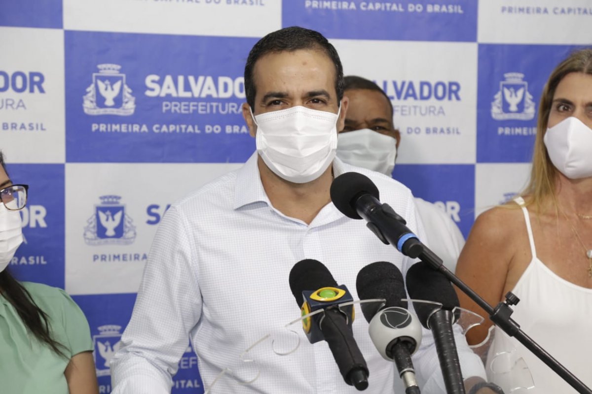 Bruno Reis espera que em duas semanas, idosos acima de 60 anos já possam ser vacinados contra a Covid-19