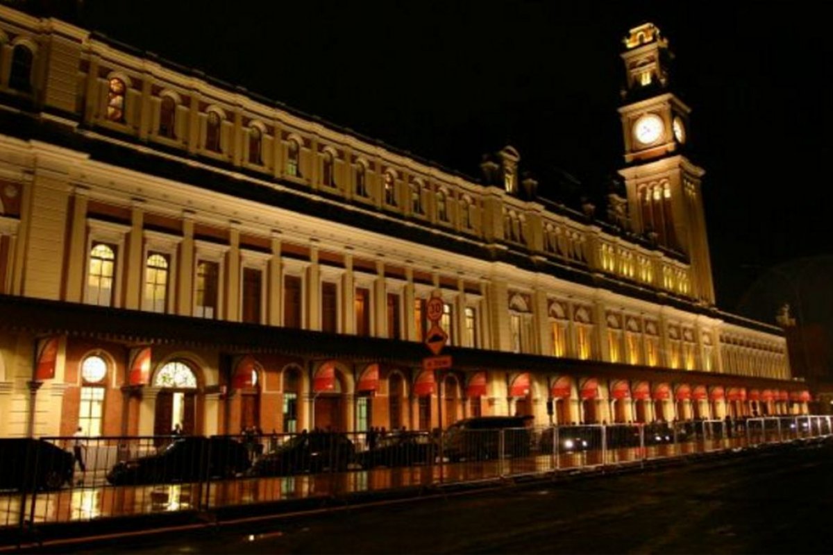 Cinco anos após incêndio, Museu da Língua Portuguesa reabre em julho