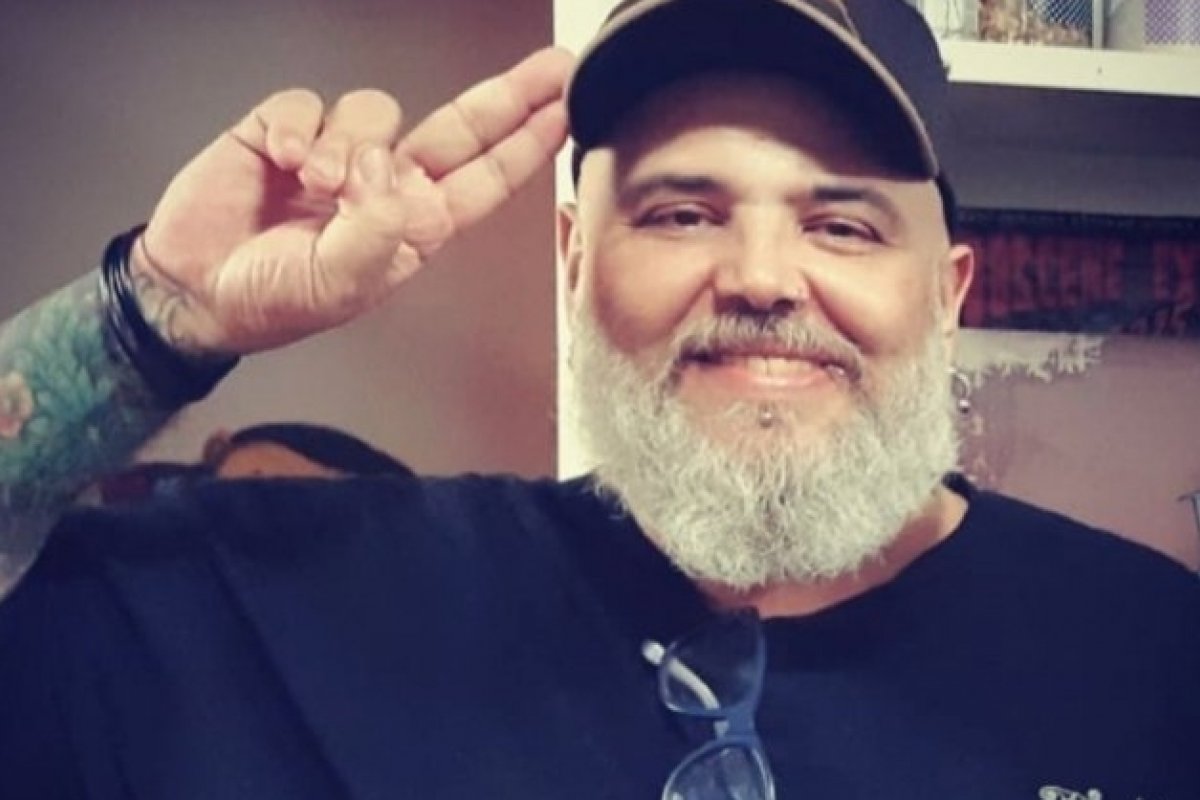 João Gordo tem alta e revela que quase morreu