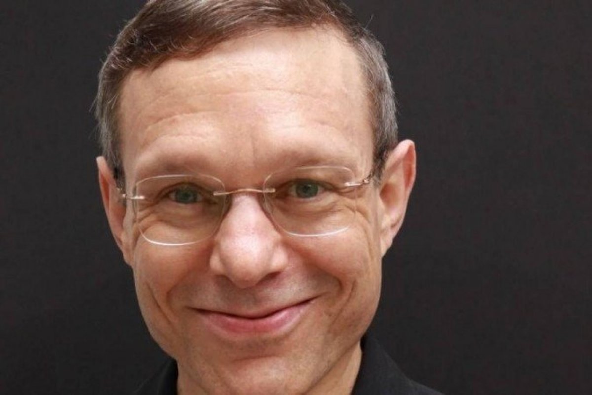 Astrônomo de Harvard acredita que uma nave extraterrestre visitou o planeta Terra