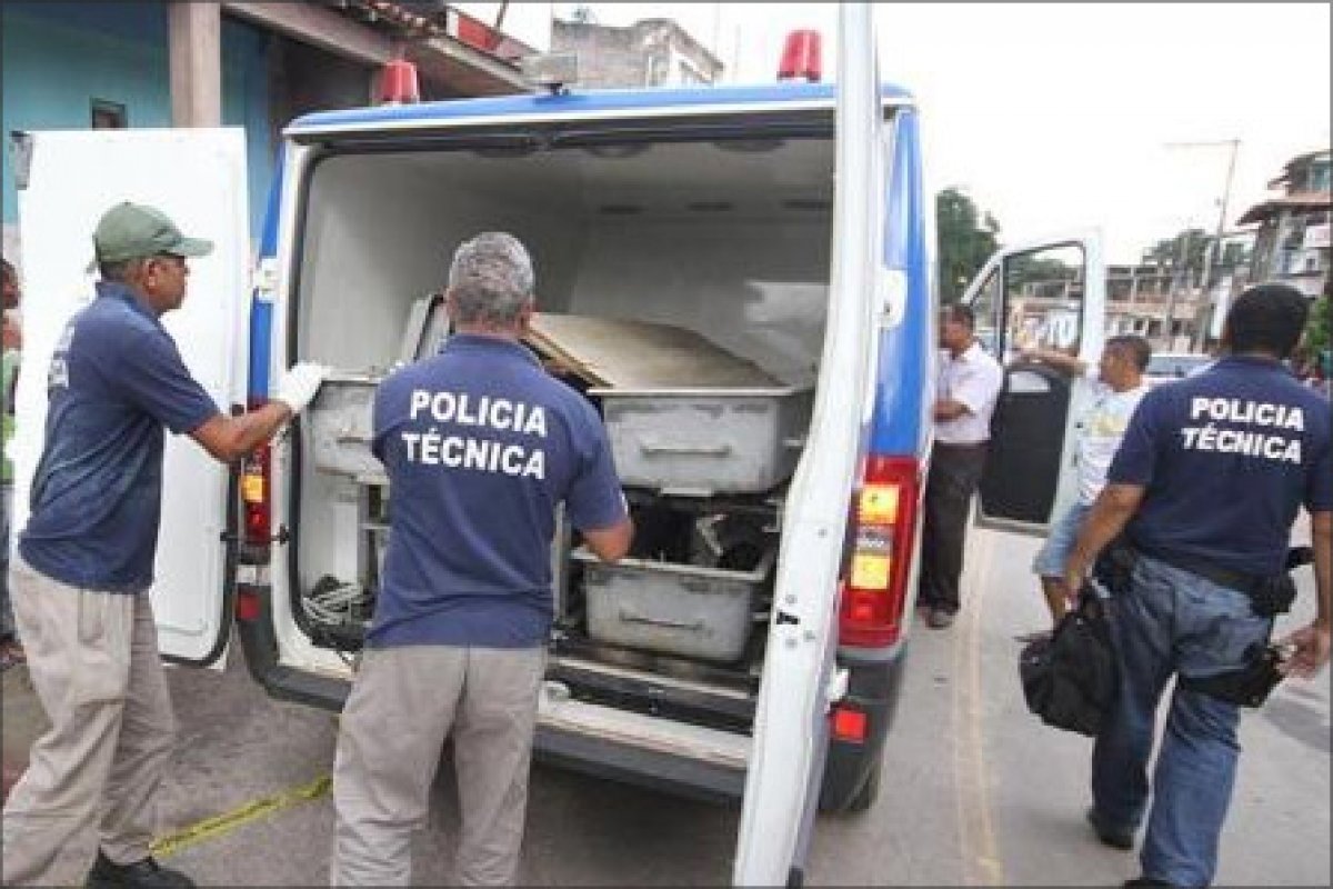 Corpo de homem é encontrado com parte do órgão genital decepado, em Candeias