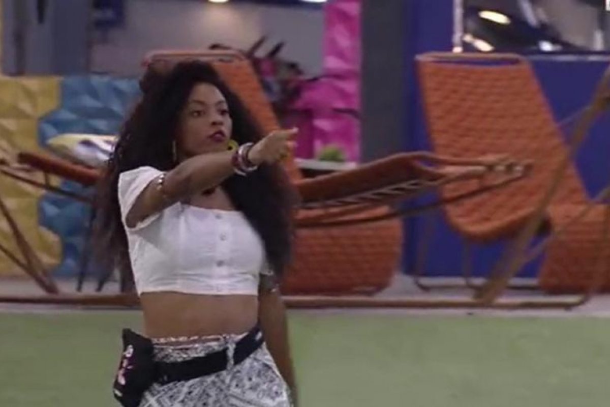 Baiana que está no BBB é considerada racista e chata