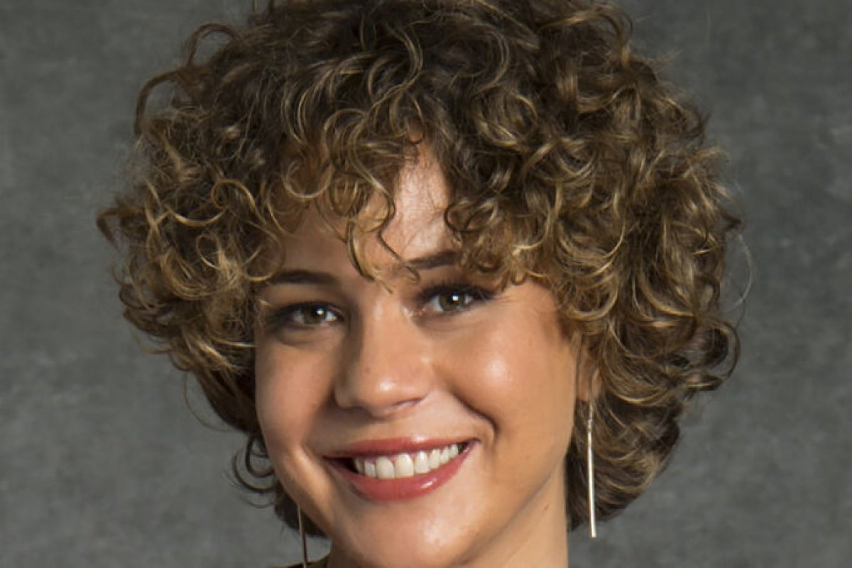 Leandra Leal está namorando um cineasta baiano