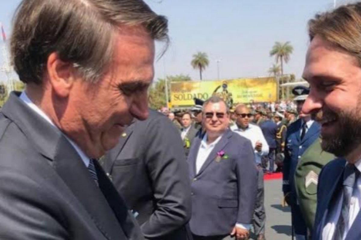 Demitido por uso indevido de avião da FAB é nomeado para trabalhar na Secretária-geral da Presidência