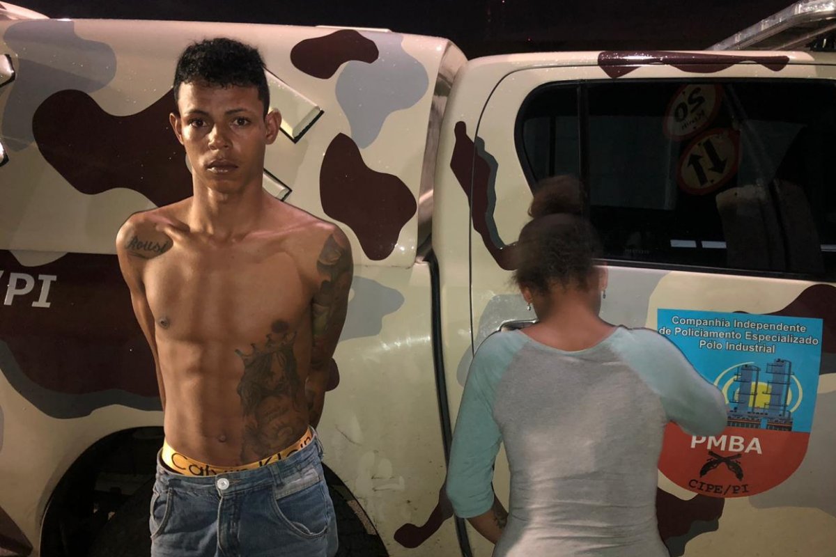 Homem usando tornozeleira eletrônica é preso com drogas