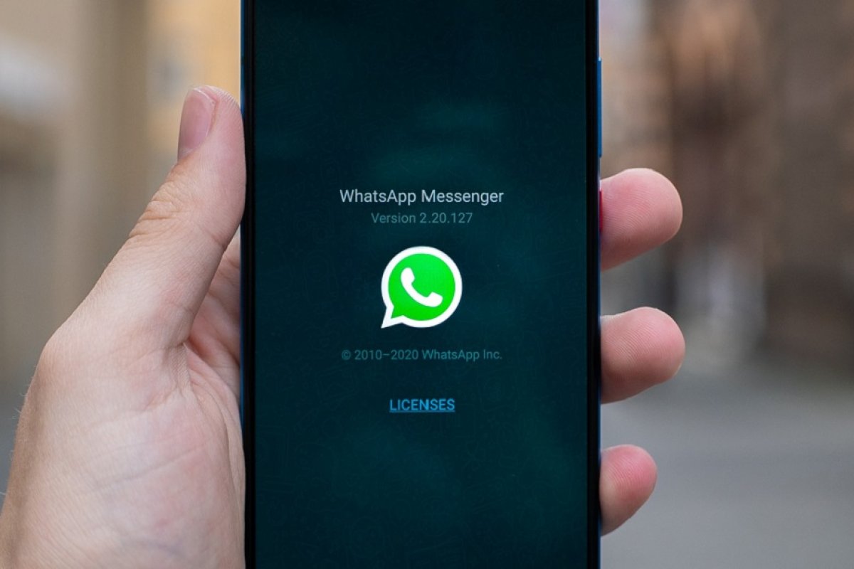 WhatsApp deve lançar funções para deslogar conta e uso em mais de um aparelho