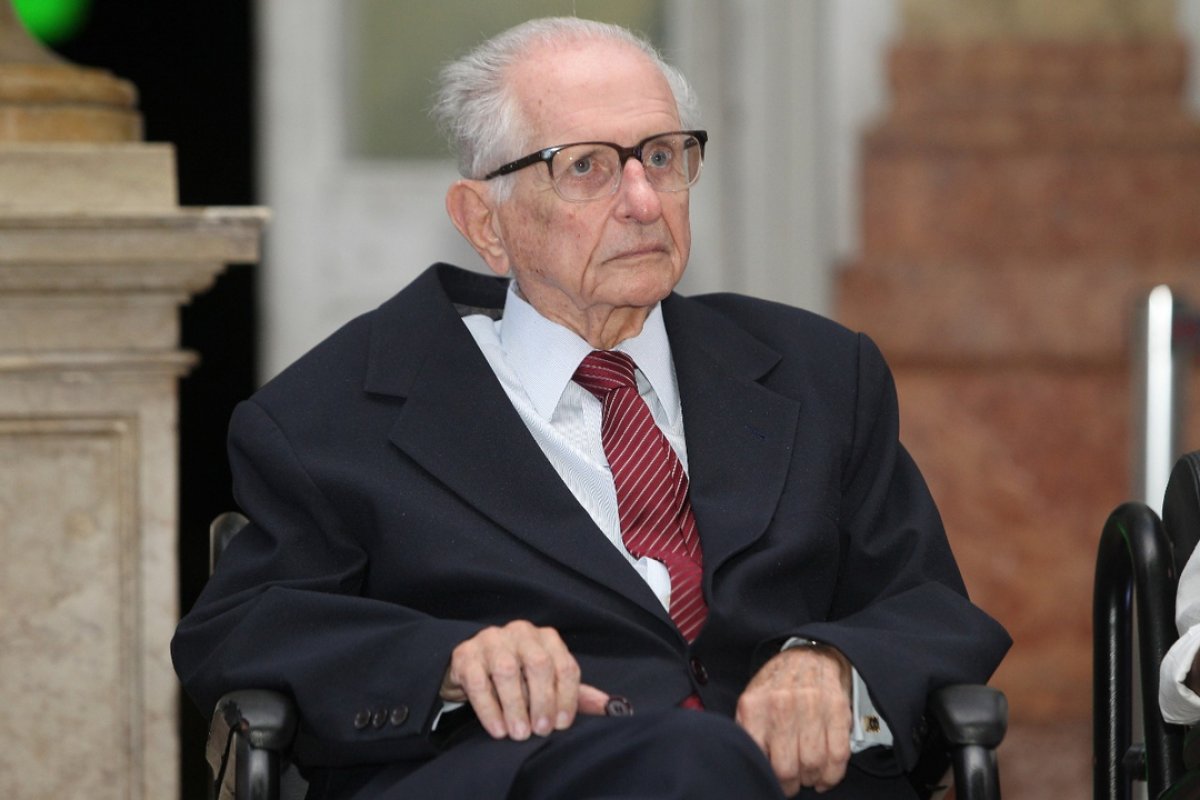 Rui Costa e Bruno Reis lamentam morte de Roberto Santos, ex-governador da Bahia