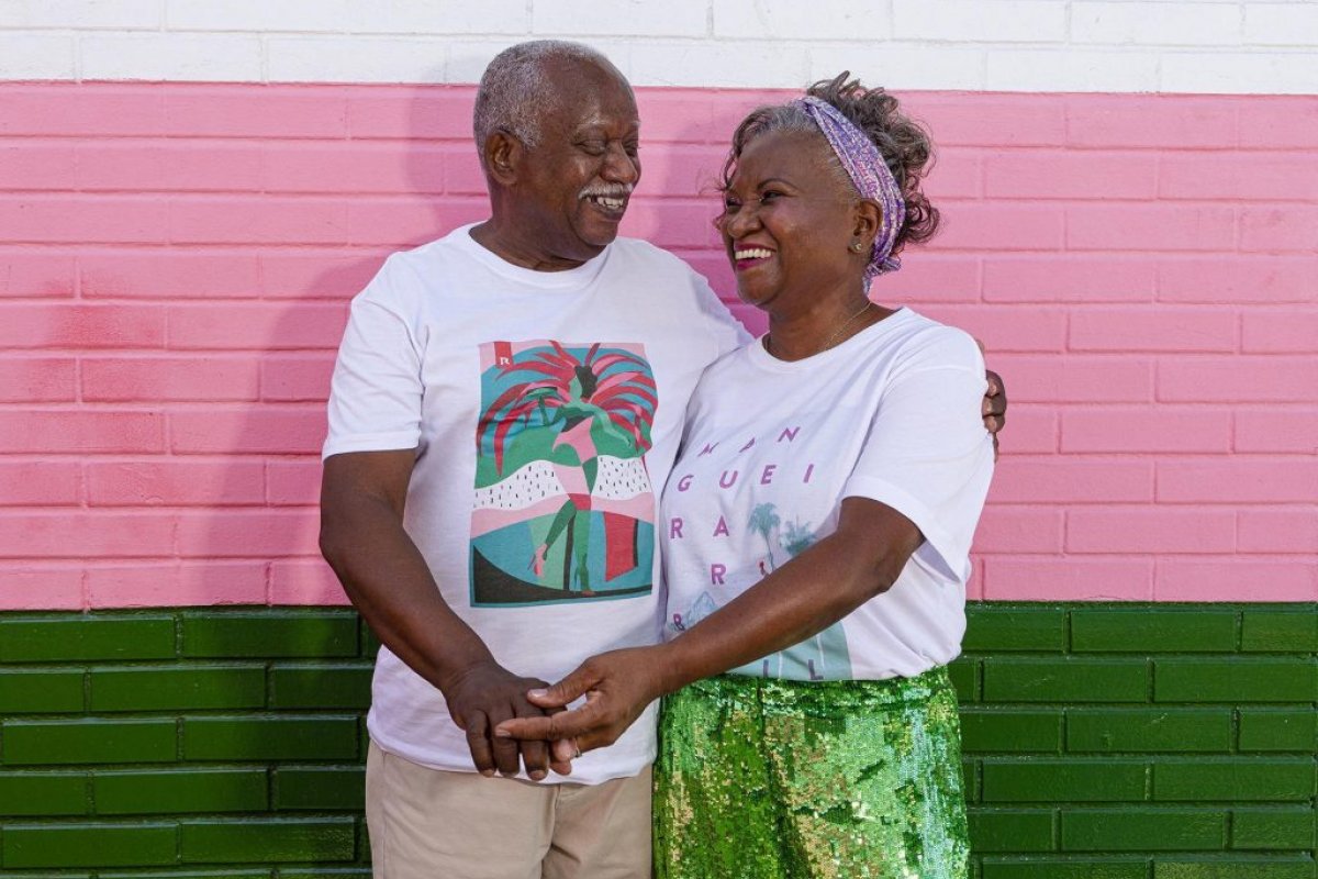 Reserva e Mangueira se unem para coleção de Carnaval