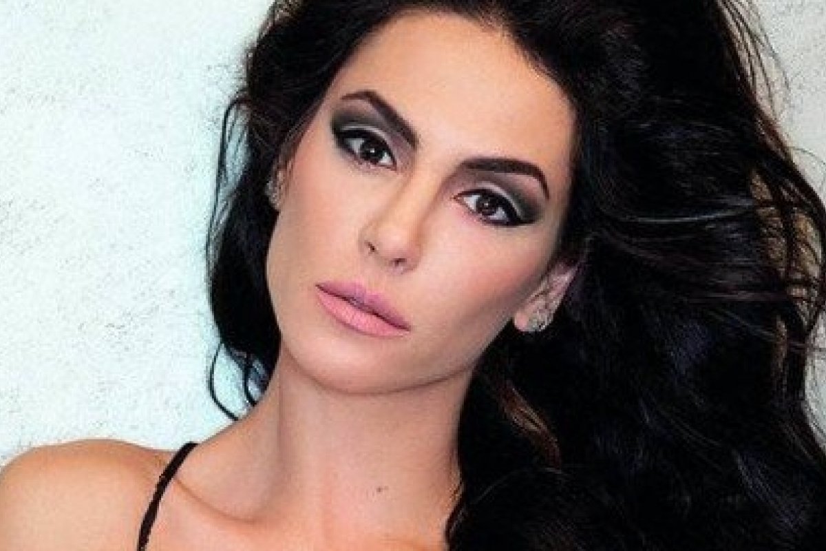 Esposa de Rodrigo Santoro surge deslumbrante