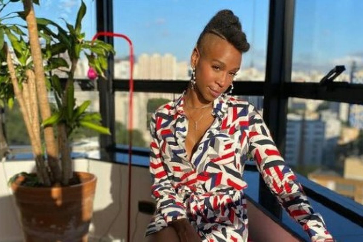 Veja fotos! Karol Conká mora em um luxuoso duplex em SP