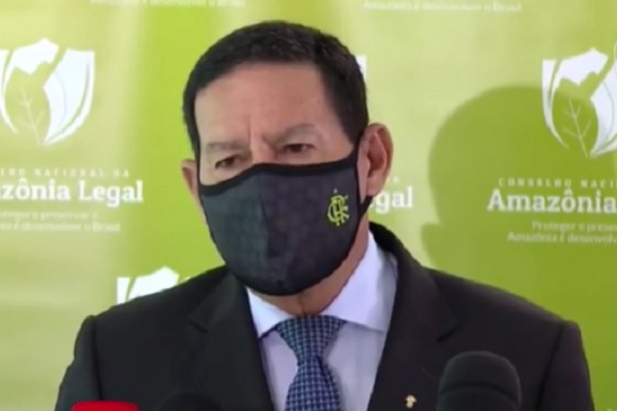 Mourão diz que militares deixarão de atuar na região da Amazônia Legal a partir de maio