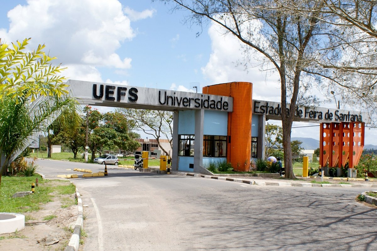 Uefs abre inscrições para programa 'Universidade para Todos'