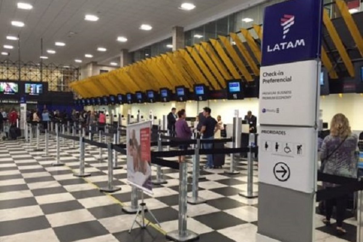 Companhia aérea adota sistema de check-in automático e remoto por causa da pandemia