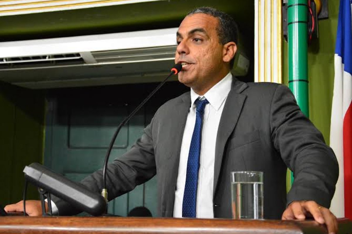 R$100 milhões: Cezar Leite diz que negociação de respiradores por Rui foi feita pelo WhatsApp