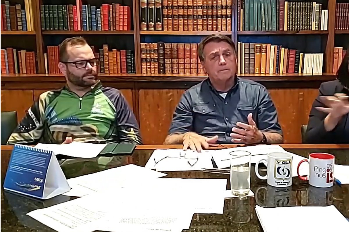 “Acredito que todos os acordos que assinamos com o governo Trump serão mantidos", diz Bolsonaro