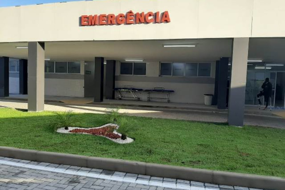 Dupla armada morre em confronto com a polícia em Feira de Santana