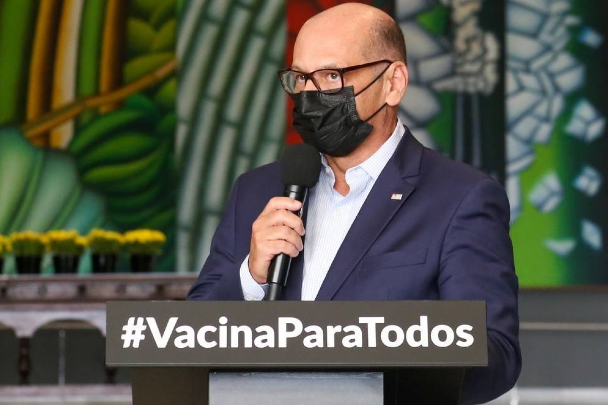 Diretor do Butantan diz que CoronaVac é menos vulnerável a novas mutações da Covid-19 que outras vacinas