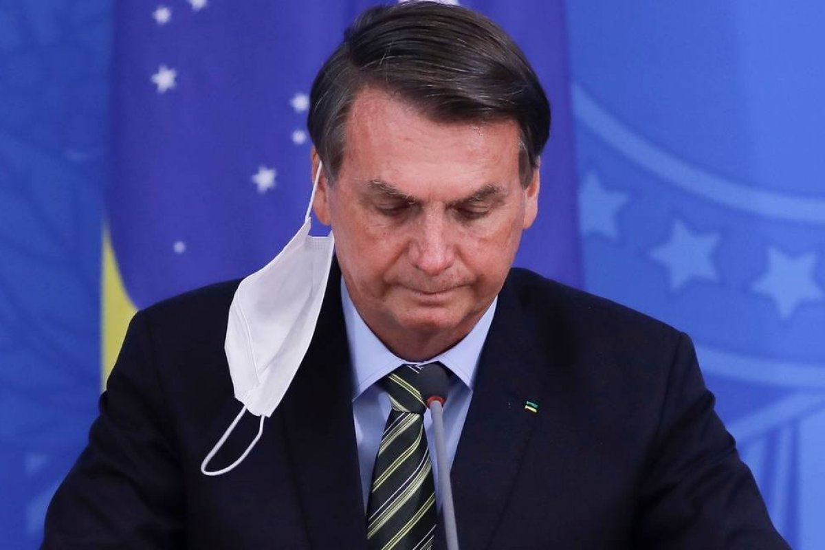 STF forma maioria para manter obrigatoriedade de máscaras em locais públicos e presídios