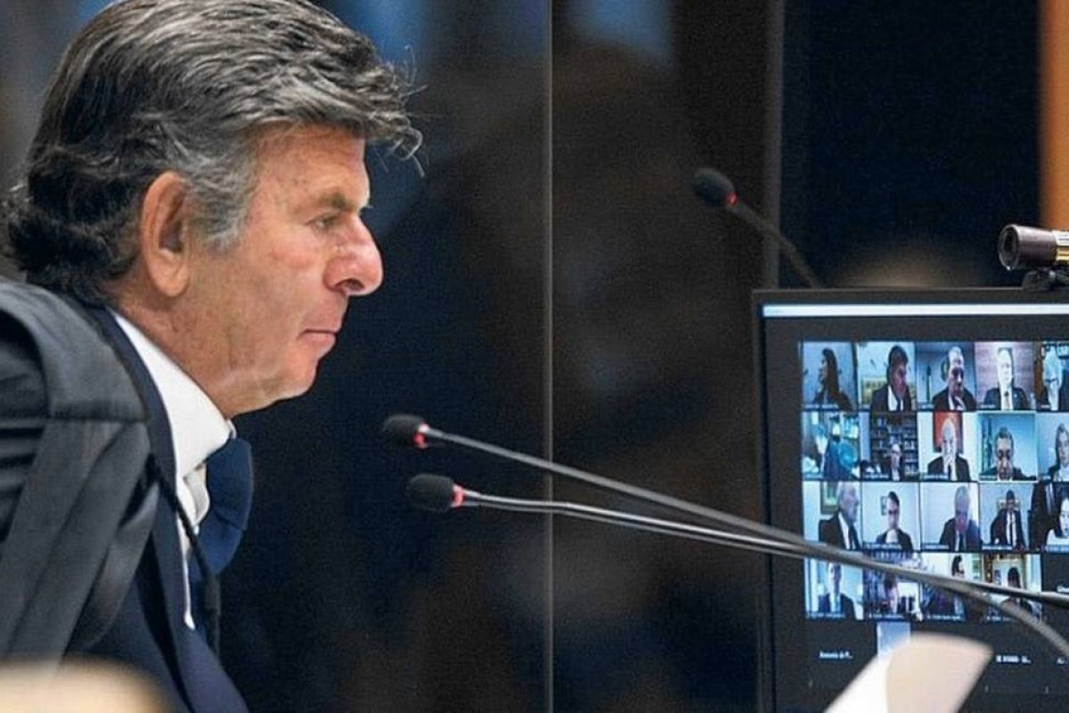 STF tem mais de 370 julgamentos parados por pedidos de vista