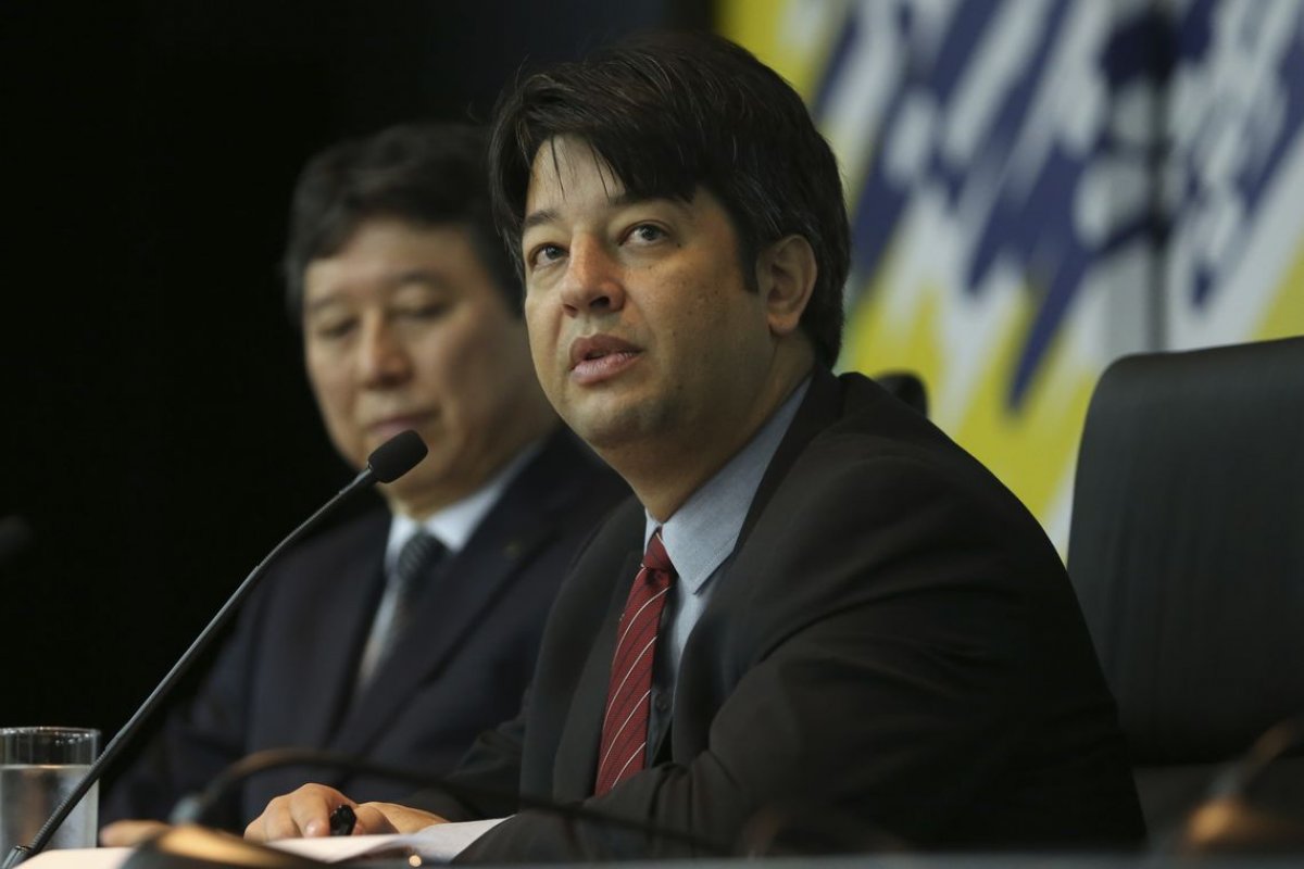 Secretário do MEC defende melhor distribuição de recursos para universidades