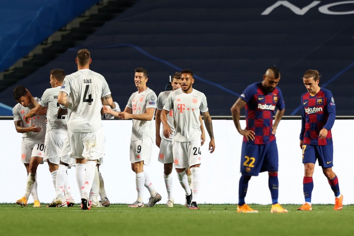 Relembre as últimas sete goleadas sofridas pelo Barcelona na Liga dos Campeões foram por três ou mais gols de diferença