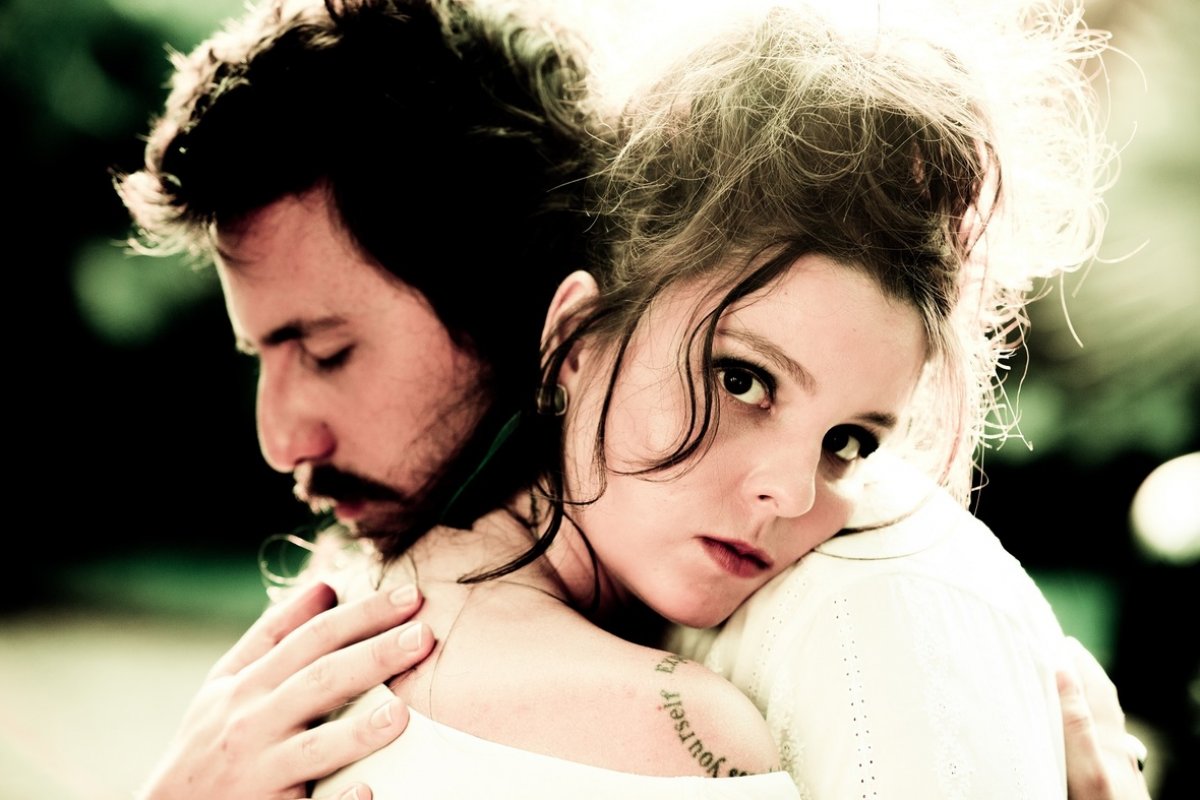 Tuim e Sandyalê lançam música foi composta pelos artistas via zoom