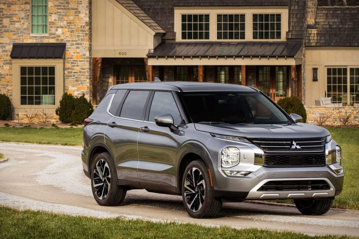 Com estilo da pick-up L200, Mitsubishi apresenta nova Outlander