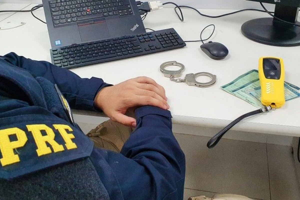 Idosa é presa por dirigir embriagada em Ribeira do Pombal