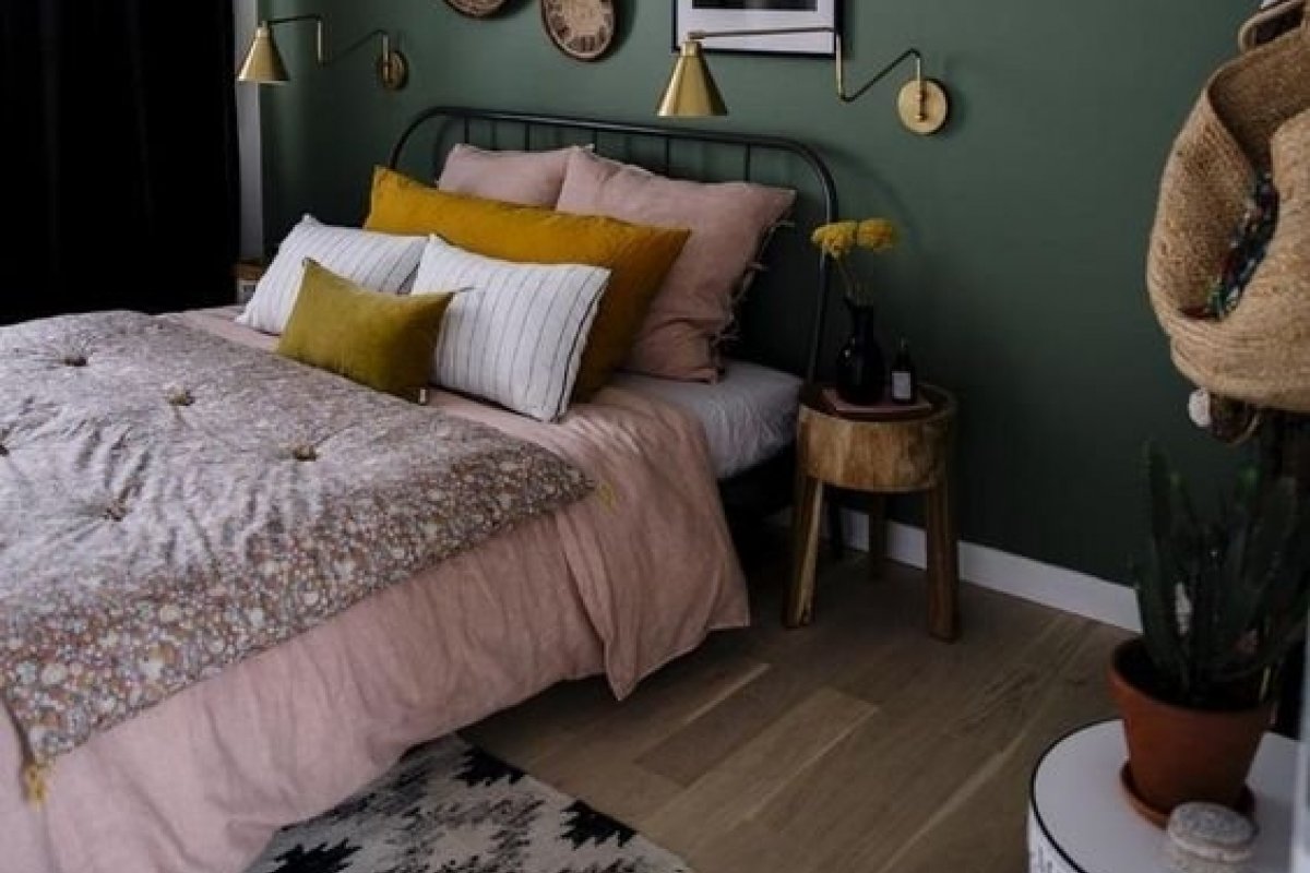 Verde e rosa é combinação certeira na decoração