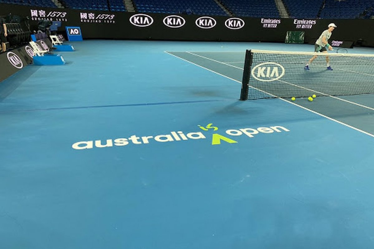 Australian Open voltou a receber público após cinco dias com portões fechados por causa da Covid-19