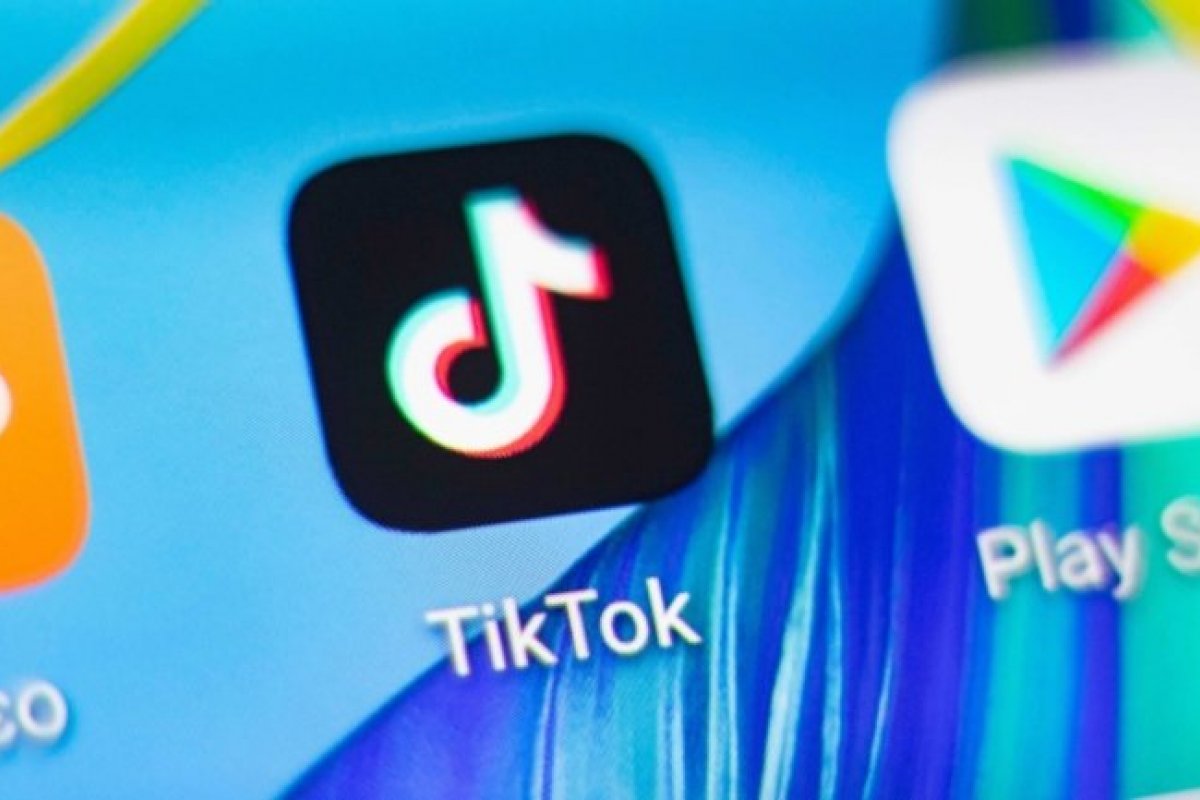TikTok vai transmitir UFC ao vivo