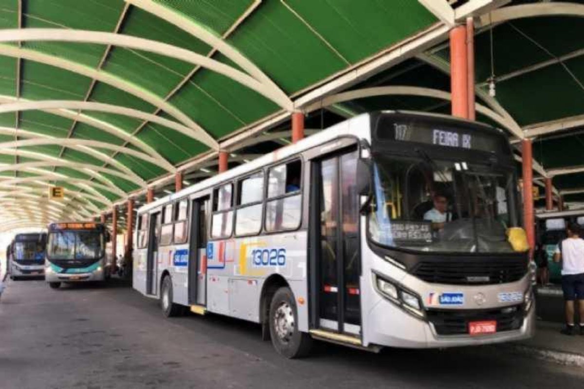 Empresas de ônibus de Feira de Santana anunciam programa de demissão voluntária