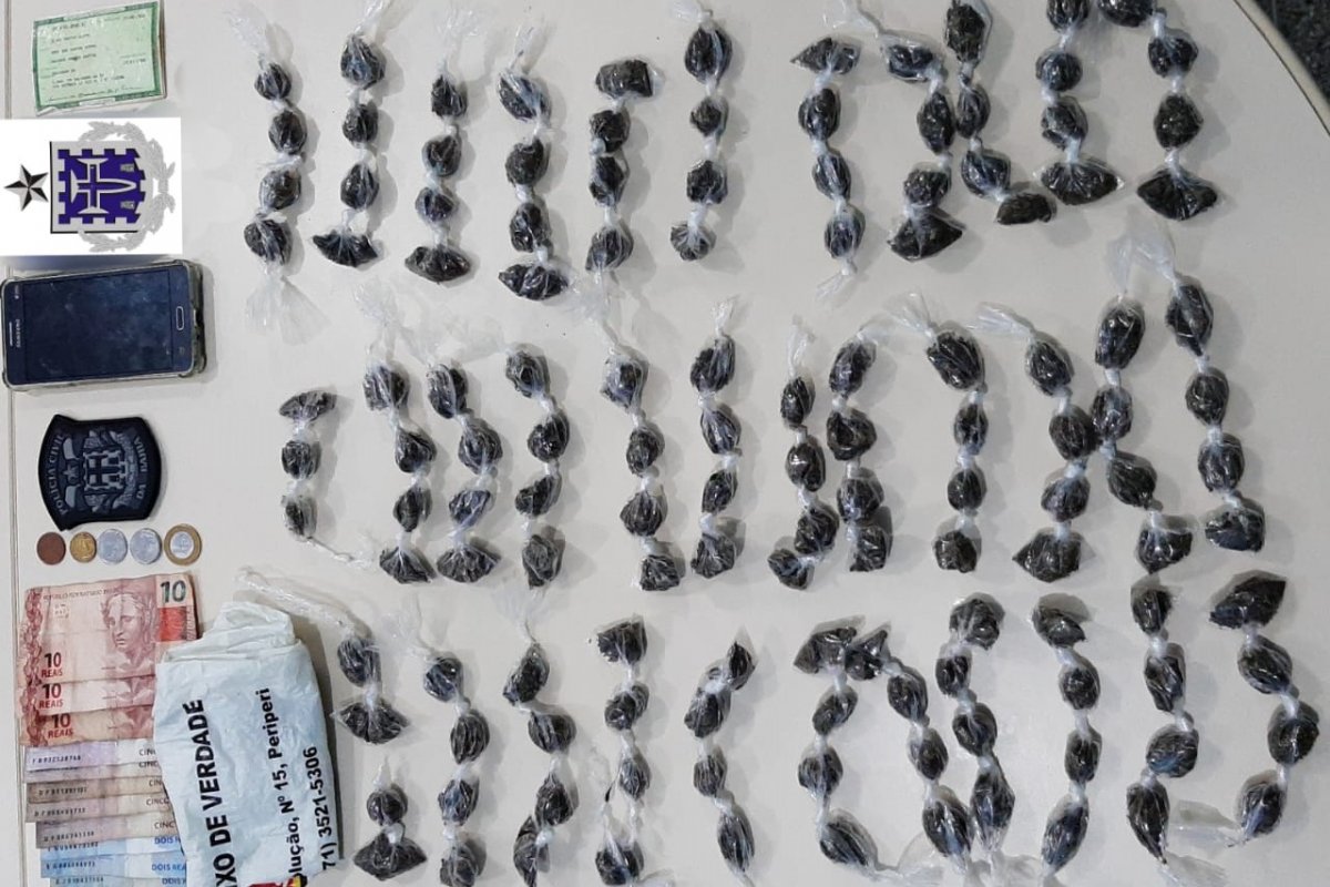 Homem é preso suspeito de tráfico de drogas na região do subúrbio ferroviário de Salvador