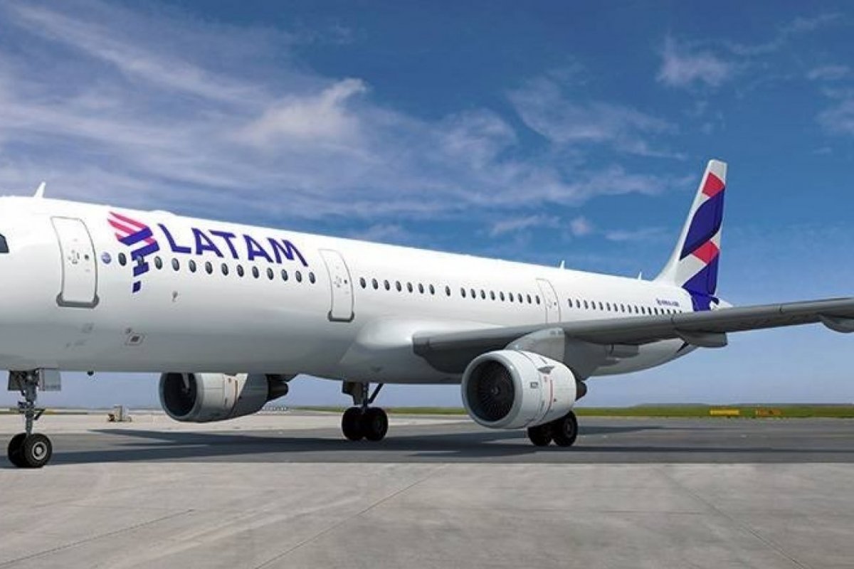 Latam suspende voos para quatro países até outubro de 2021