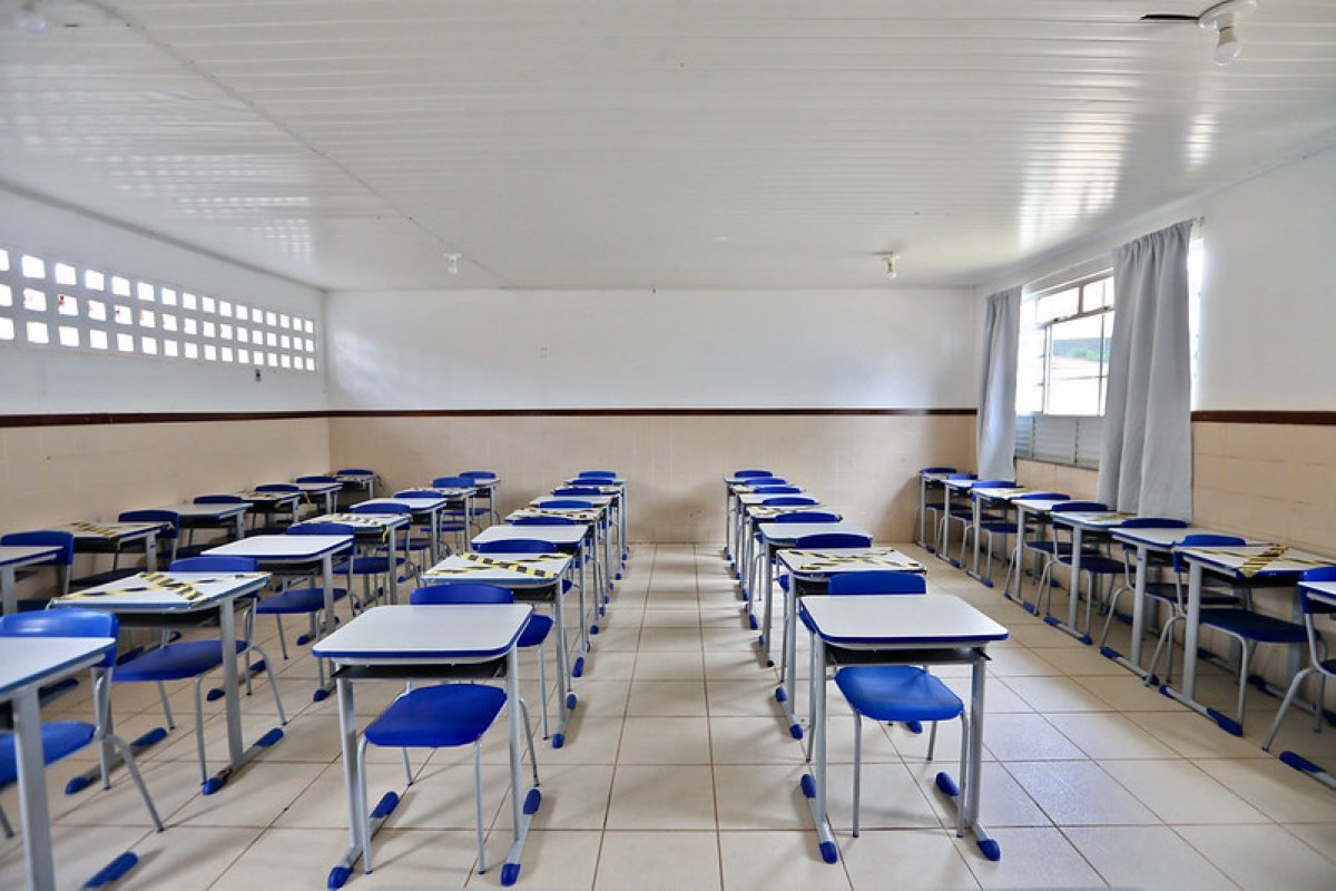 Governo do Estado prorroga decreto que proíbe shows e aulas na Bahia