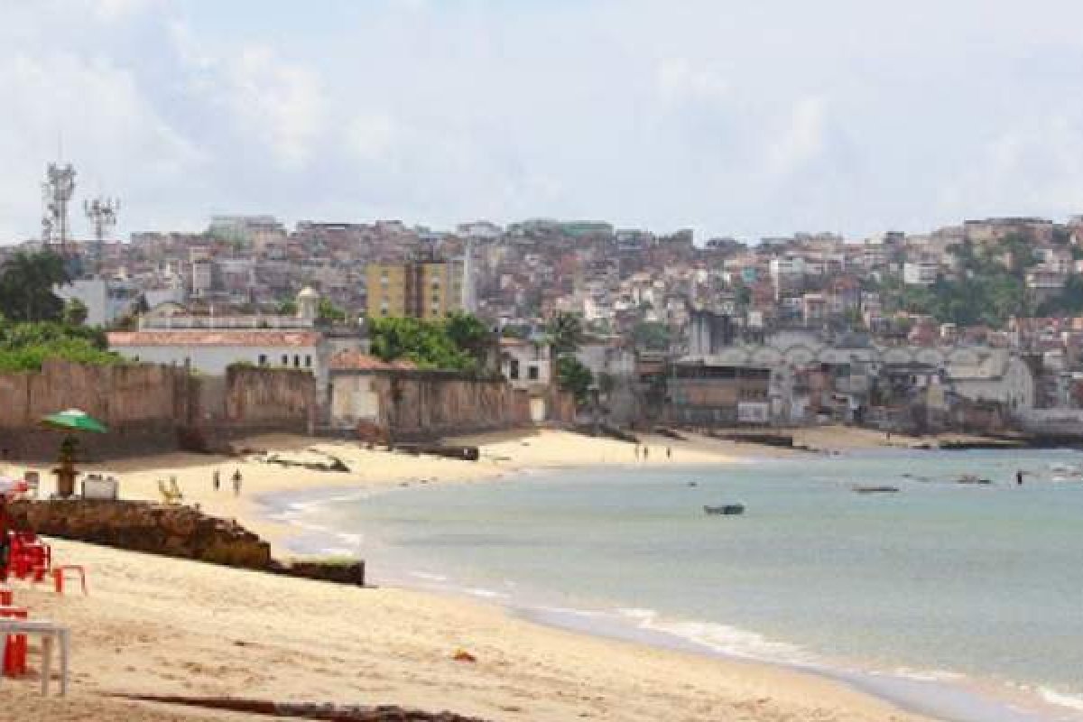Inema divulga lista com praias impróprias para banho neste fim de semana