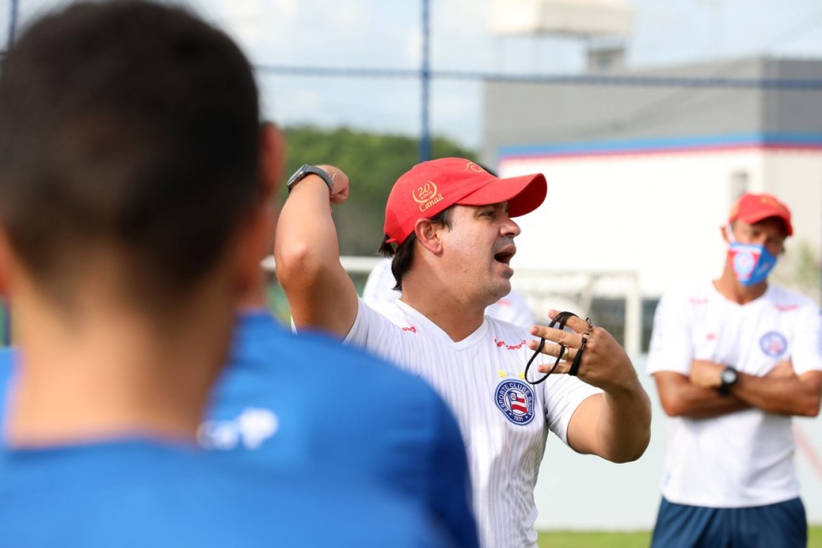 Com chance de ouro de assegurar permanência na Série A, Bahia visita Fortaleza no Ceará
