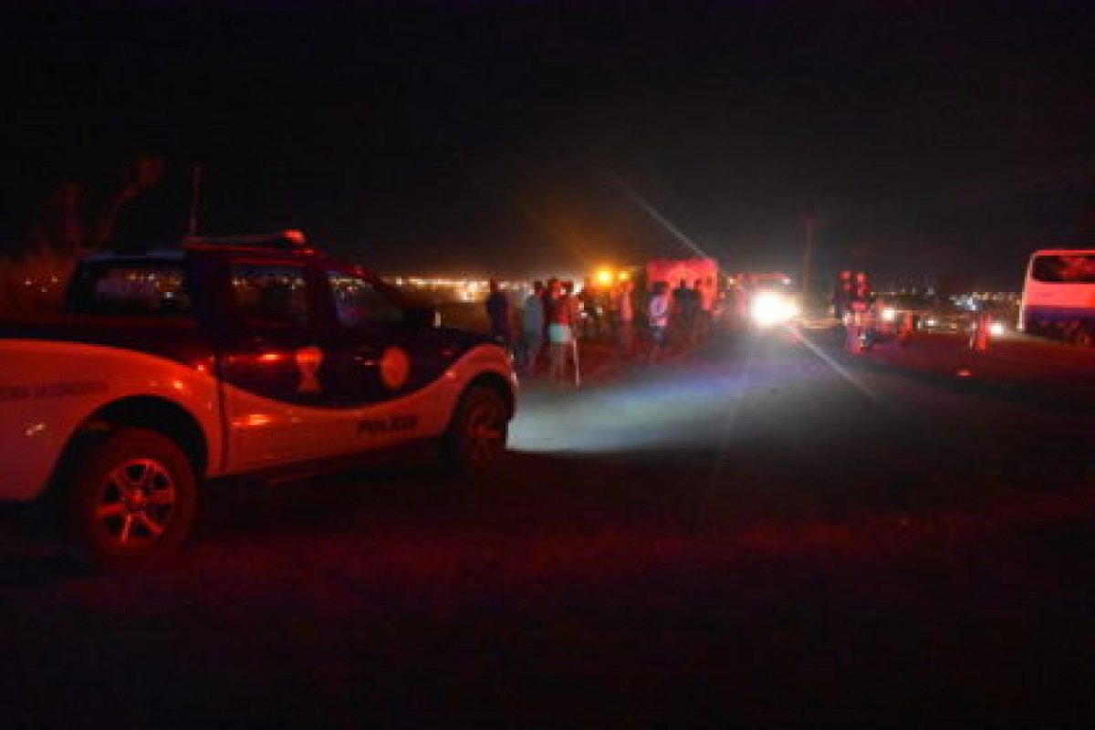 Mulher morre atropelada próximo a Vitória da Conquista, na Bahia