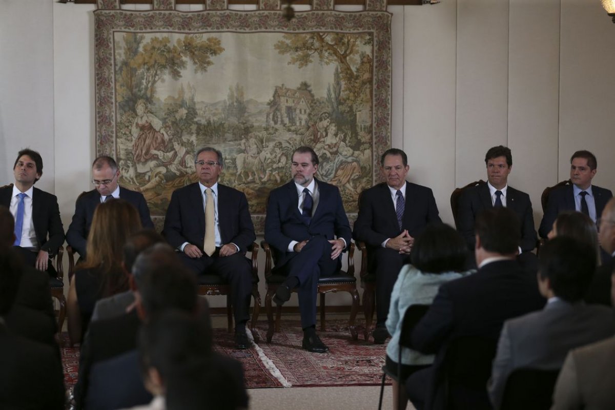 Judiciário e Executivo buscam reduzir milhões de ações contra o INSS