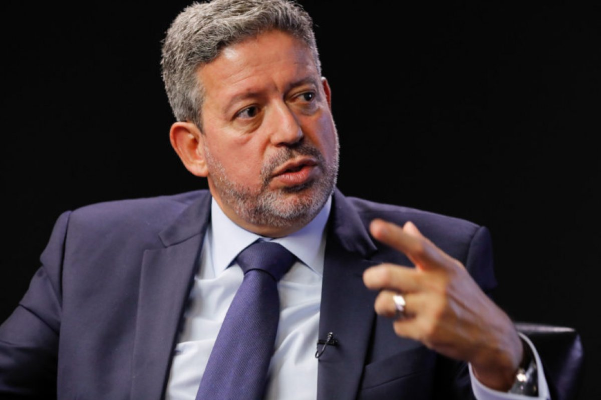 Em entrevista, Lira diz que Congresso tentará assumir controle da discussão sobre Orçamento