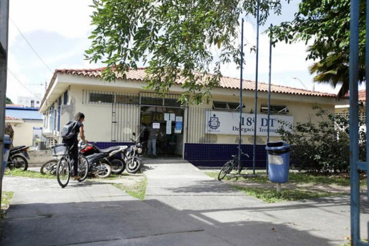 Após discussão, mulher e criança de dois anos são mortas a tiros em Camaçari