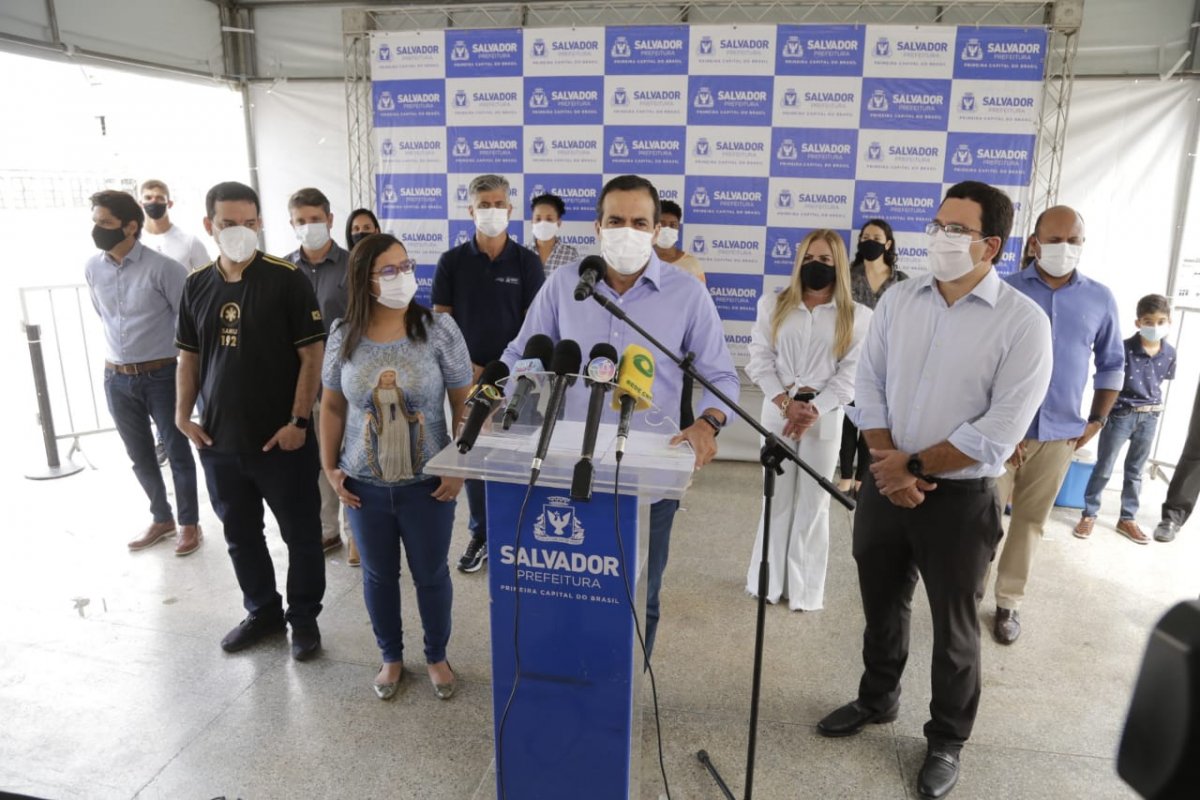 Prefeitura de Salvador anuncia fechamento de praias e clubes