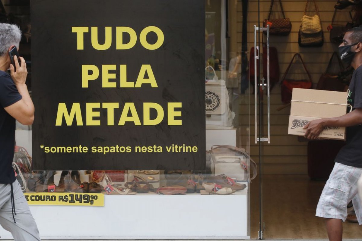 Intenção de Consumo das Famílias cai 0,6% em fevereiro de 2021