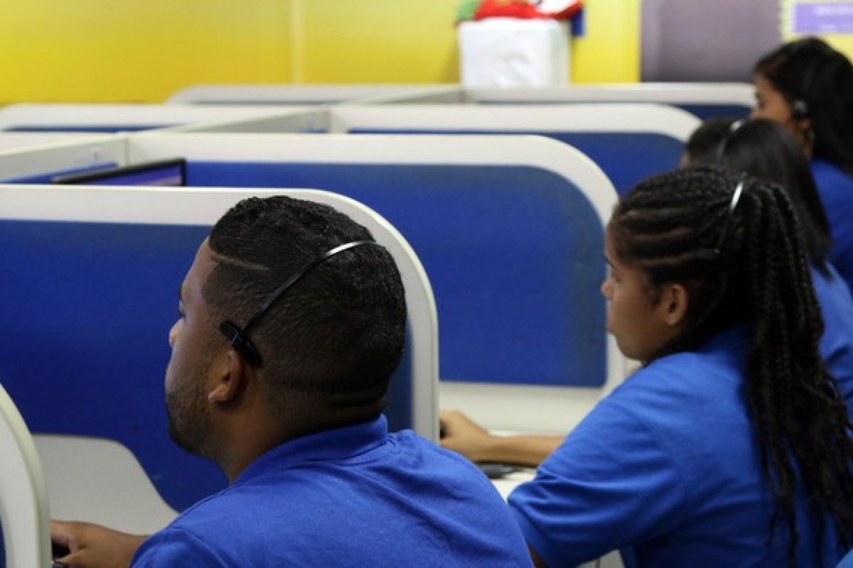 Cajazeiras e Itapuã lideram "ranking" do Disque Coronavírus em Salvador