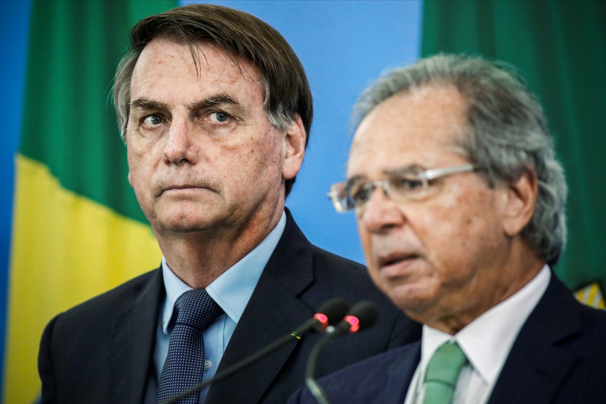 Bolsonaro afasta especulações de demissão de Guedes e diz que não tem briga com a Petrobras