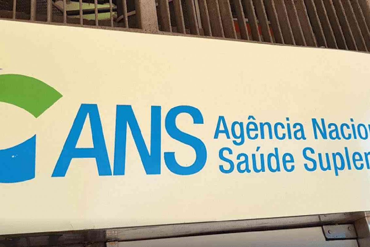 ANS diz que planos de saúde são obrigados a pagar procedimentos listados no rol